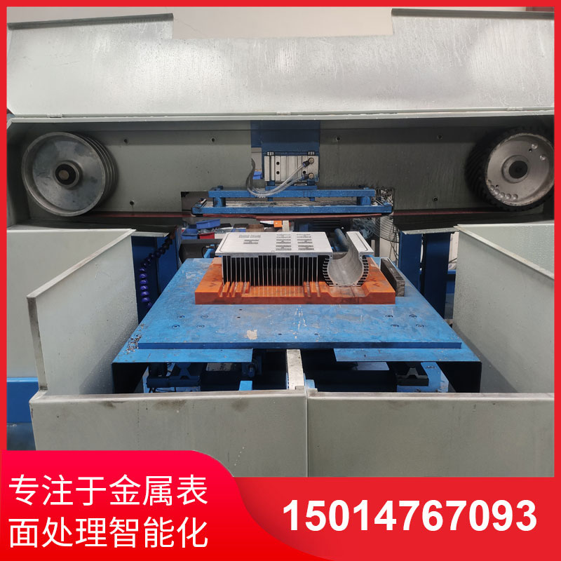 鋁材(cai)直紋(wen)拉絲(si)機定(ding)製